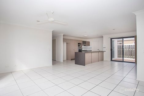 Property photo of 60 Waterlily Circuit Carseldine QLD 4034
