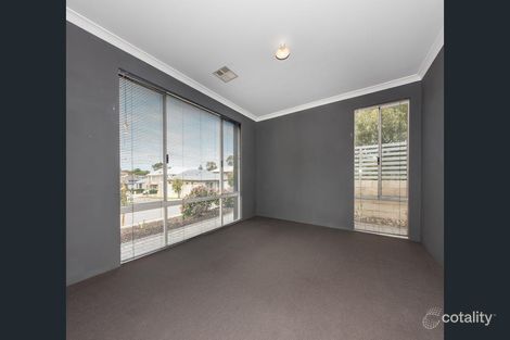Property photo of 11 Vive Avenue Craigie WA 6025