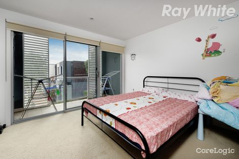 Property photo of 19 Waxflower Crescent Bundoora VIC 3083