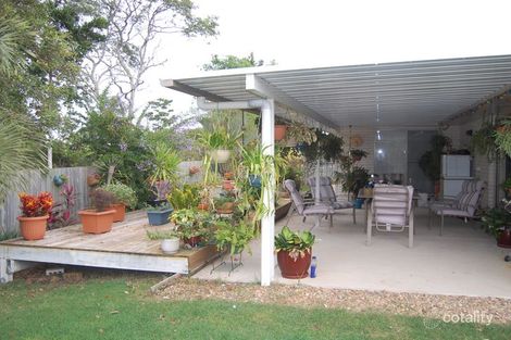 Property photo of 14 Tree Close Thabeban QLD 4670