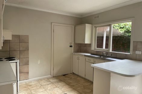 Property photo of 10 Montgomery Street Ringwood VIC 3134
