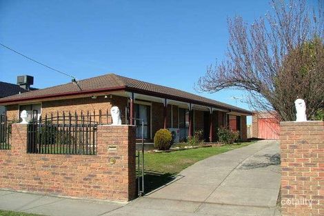 Property photo of 14 Cairns Road Hampton Park VIC 3976