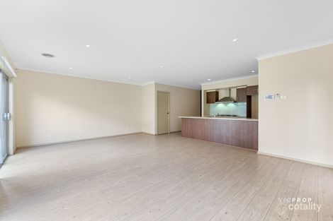 Property photo of 14 Neroli Crescent Truganina VIC 3029