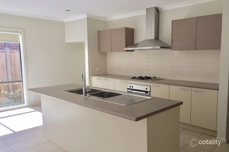 Property photo of 37 Paramount Rise Wollert VIC 3750