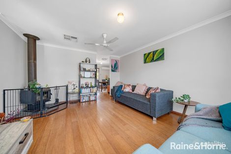 Property photo of 12 Blue Gum Place Midvale WA 6056