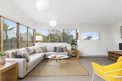 Property photo of 30 Thornhill Road Highton VIC 3216