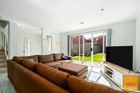 Property photo of 3/30 The Parkway Caroline Springs VIC 3023