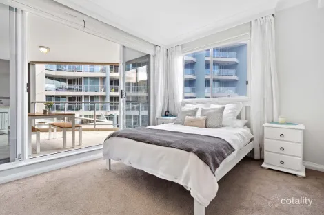 Property photo of 208/12 Howard Avenue Dee Why NSW 2099