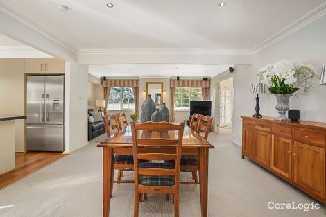 Property photo of 2 Lansell Drive Doncaster VIC 3108