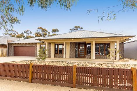 Property photo of 40 Castlemaine Drive Eynesbury VIC 3338