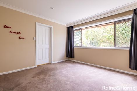 Property photo of 6 De Lisle Place West Bathurst NSW 2795