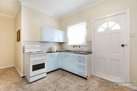 Property photo of 40 Long Crescent Shortland NSW 2307