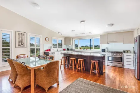 36 Elambra Pde, Gerringong, NSW 2534