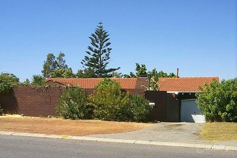 32 Oxley Ave, Padbury, WA 6025