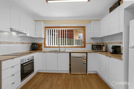 Property photo of 17 Weringa Avenue Lake Heights NSW 2502