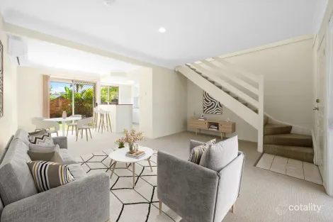 Property photo of 1/75 Brown Street Labrador QLD 4215