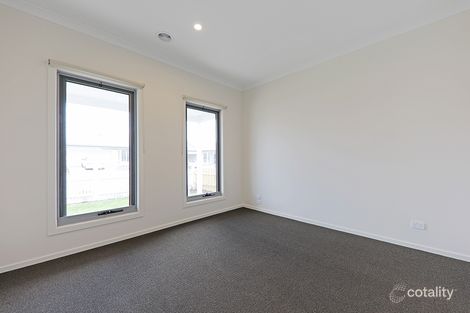 Property photo of 7 Crowlands Circuit Eynesbury VIC 3338