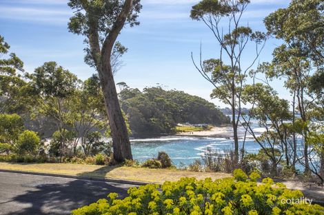 Property photo of 16 Shipton Crescent Mollymook NSW 2539