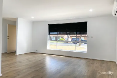 Property photo of 14 Hall Crescent Burton SA 5110