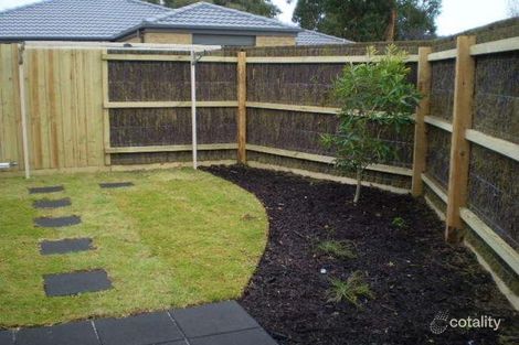 8 Hood St, Frankston, VIC 3199