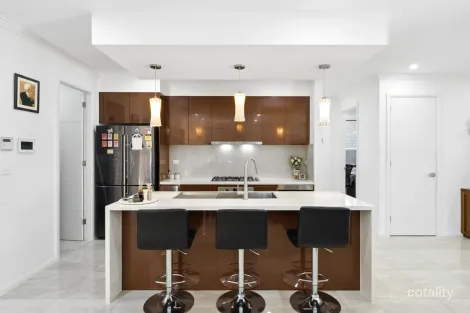 Property photo of 14 Briar Road Bradbury NSW 2560