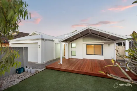 11 Cronulla Rd, Secret Harbour, WA 6173