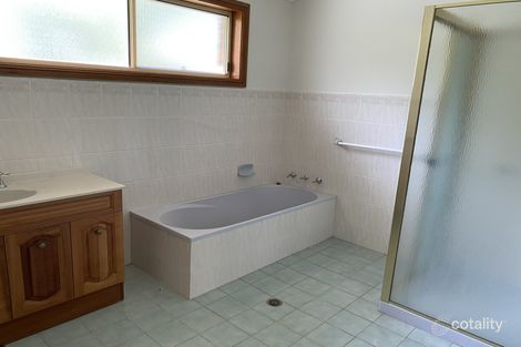 Property photo of 11 Potoroo Drive Taree NSW 2430