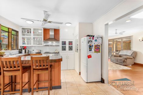 Property photo of 46 Reid Parade Hastings VIC 3915