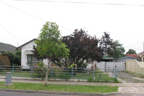 18 Hampden St, Braybrook, VIC 3019