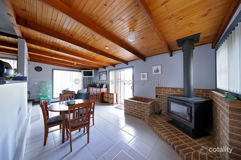 Property photo of 7 Greenway Avenue Devonport TAS 7310