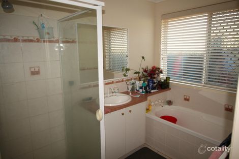 Property photo of 10 Barton Street Middle Ridge QLD 4350