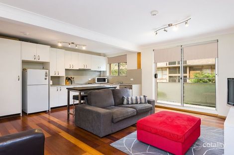 Property photo of 13/10-12 Robertson Street Narrabeen NSW 2101