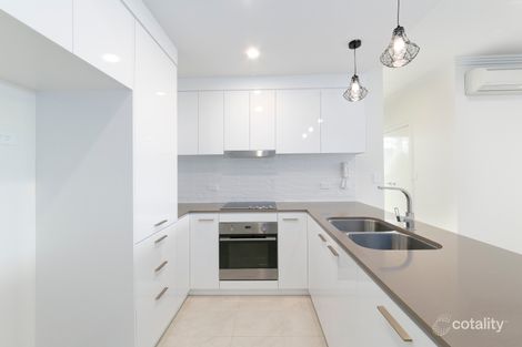 Property photo of 4/901 Wynnum Road Cannon Hill QLD 4170