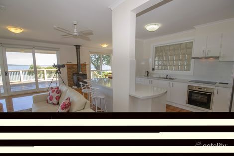 Property photo of 22 Foreshore Road Jam Jerrup VIC 3984