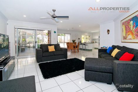 Property photo of 15 Buckinghamia Place Stretton QLD 4116