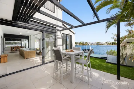 Property photo of 32 Sunbird Chase Parrearra QLD 4575