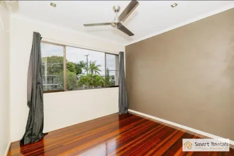 Property photo of 31 Tamarind Street Kirwan QLD 4817