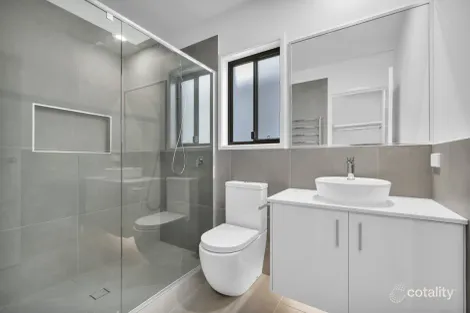 Property photo of 31 Carnarvon Crescent Banya QLD 4551