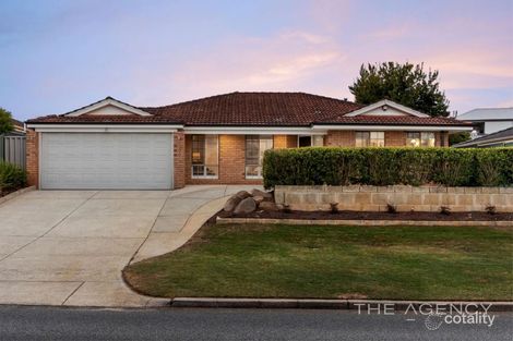 Property photo of 33 Crossland Way Kardinya WA 6163