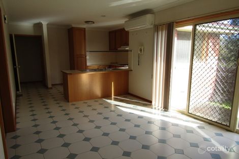Property photo of 2/12 Brisbane Street Berwick VIC 3806