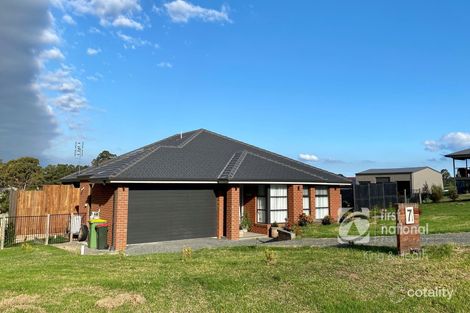 Property photo of 7 Peppercorn Way Nicholson VIC 3882