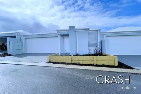 Property photo of 4/29 Coot Way Tapping WA 6065