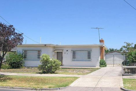 15 William St, Glenroy, VIC 3046