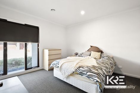 Property photo of 7 Athletic Circuit Clyde VIC 3978