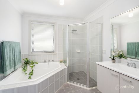 Property photo of 7 Hillsborough Crescent Glenfield NSW 2167