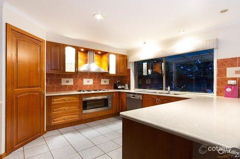 Property photo of 31 Gandin Court Hampton Park VIC 3976