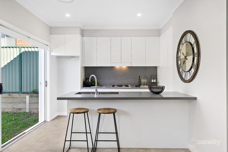Property photo of 1 Bax Glen St Clair NSW 2759