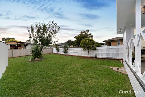 Property photo of 32 Boronia Crescent Karabar NSW 2620