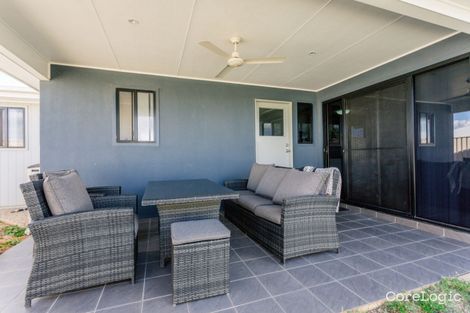 Property photo of 1/56 Lakeside Drive Emerald QLD 4720