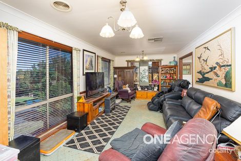 Property photo of 23 Allambie Way Mount Austin NSW 2650